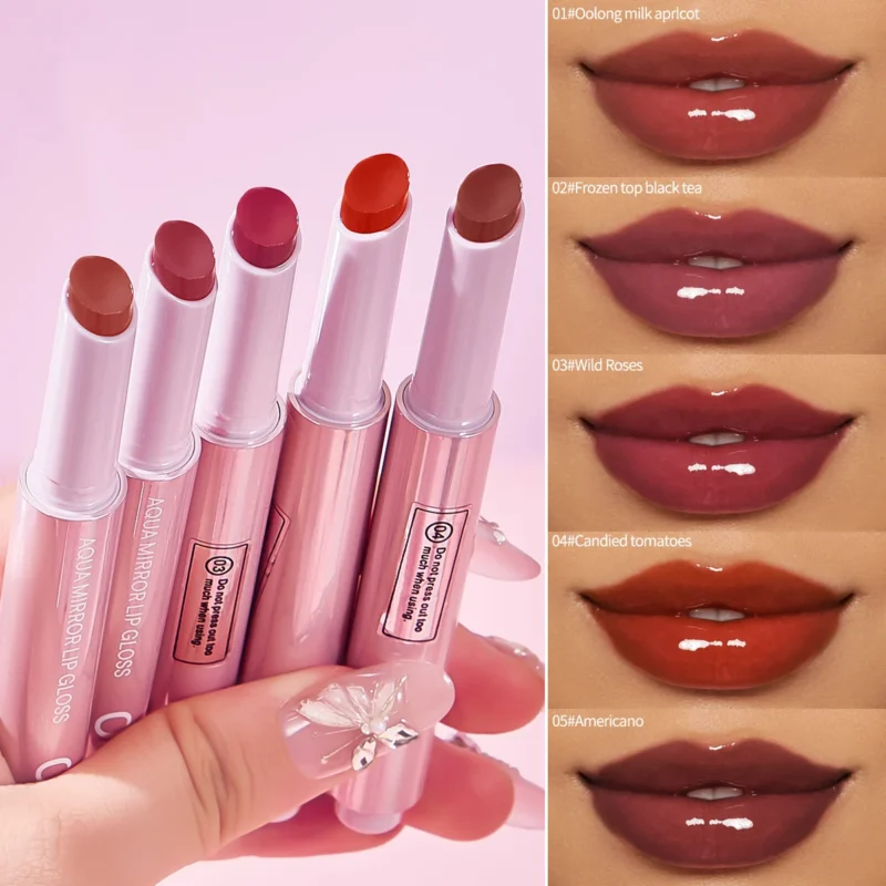 OCHEAL Aqua Mirror Lip Gloss with a smooth matte finish, waterproof formula, and non-sticky hydrating feel for a natural, long-lasting lip color.